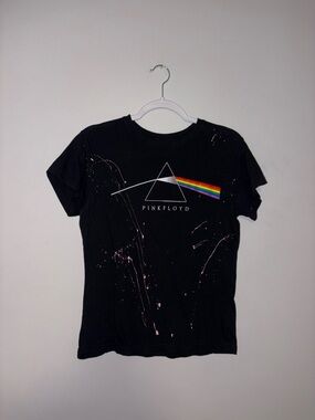 Pink Floyd ~ Black T-Shirt